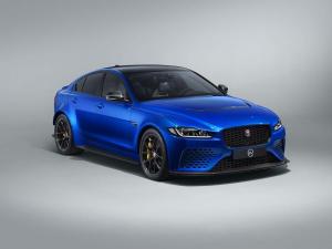 Jaguar XE SV Project 8 Touring 2019 года
