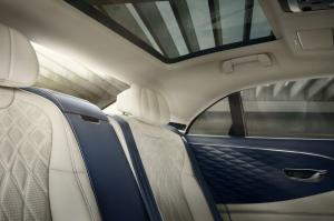 Bentley Flying Spur 2019 года