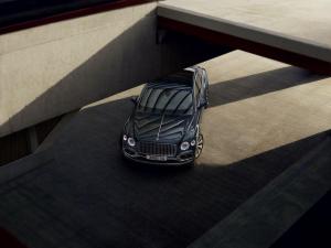 Bentley Flying Spur 2019 года