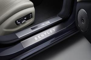 Bentley Flying Spur 2019 года