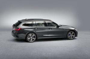BMW 330i Touring M Sport 2019 года
