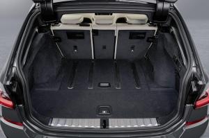 BMW 330i Touring M Sport 2019 года