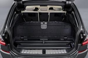 BMW 330i Touring M Sport 2019 года