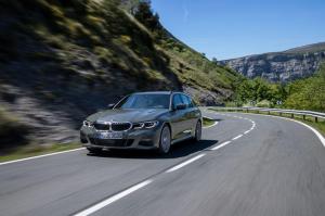 BMW 330i Touring M Sport 2019 года