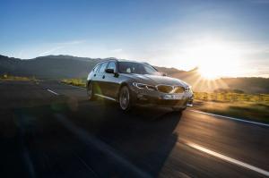 BMW 330i Touring M Sport 2019 года