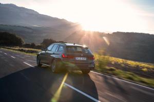 BMW 330i Touring M Sport 2019 года