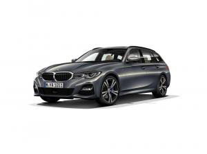 BMW 330i Touring M Sport 2019 года