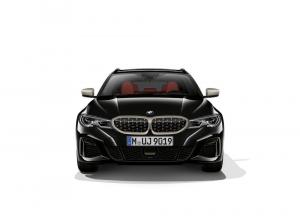 BMW M340i xDrive Touring 2019 года