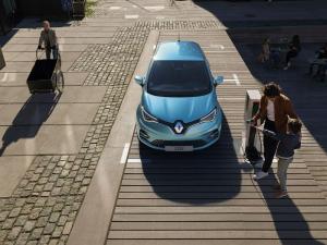 Renault Zoe 2019 года