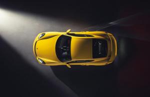 Porsche 718 Cayman GT4 2019 года