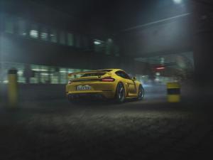 Porsche 718 Cayman GT4 2019 года