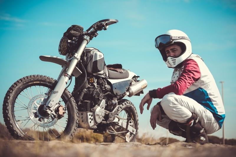 Скрэмблер Honda FMX 650: из Италии в Африку