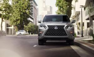 Lexus GX460 2019 года
