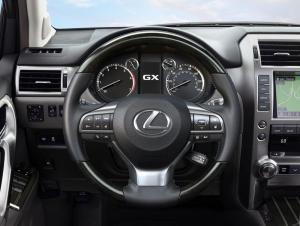 Lexus GX460 2019 года