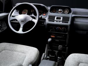 Mitsubishi Pajero Wagon выпускаемый с 1991 по 1997 год