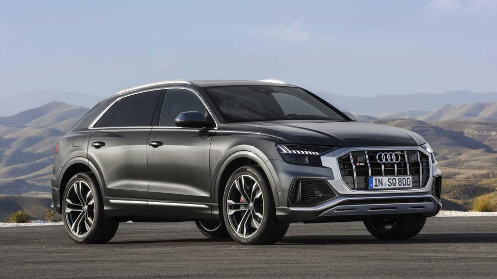 Audi представила новый гибридный кроссовер SQ8