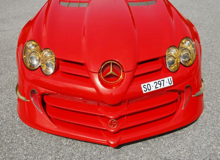 Mercedes Benz SLR MCLAREN 999 Red