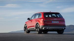 Audi Q7 55 TFSI Quattro S-Line 2019 года