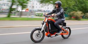 Электрический мопед EROCKIT