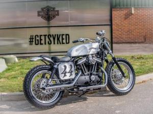 Harley-Davidson Sportster 883 by Speed and Custom