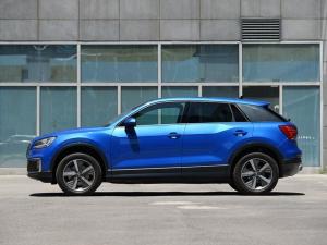 Audi Q2 L 30 e-tron 2019 года