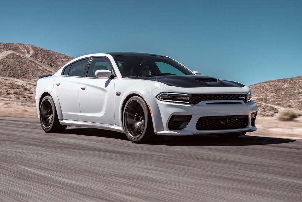 Dodge Charger Scat Pack Widebody 2019 года.
