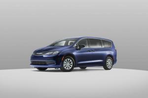 Chrysler Voyager 2019 года