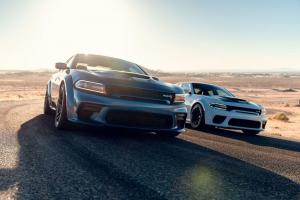 Dodge Charger Scat Pack Widebody и Dodge Charger SRT Hellcat Widebody