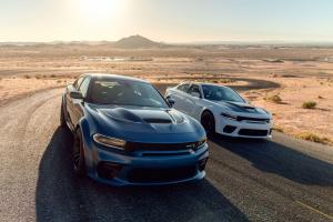 Dodge Charger Scat Pack Widebody и Dodge Charger SRT Hellcat Widebody