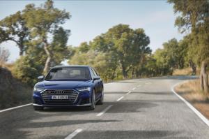 Audi S8 2019 года