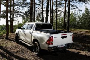 Toyota Hilux Double Cab Exclusive Black 2019 года