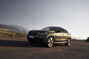 BMW X6 M50i 2019 года