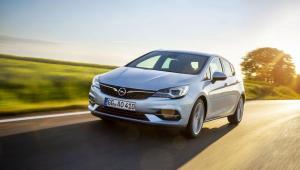 Opel Astra 2019 года
