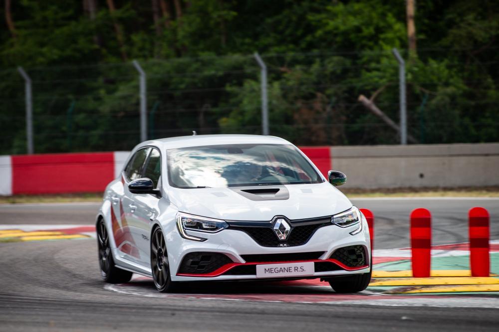 Renault Megane RS Trophy r