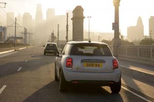 Mini Cooper SE 2019 года