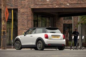 Mini Cooper SE 2019 года