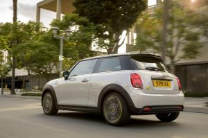 Mini Cooper SE 2019 года