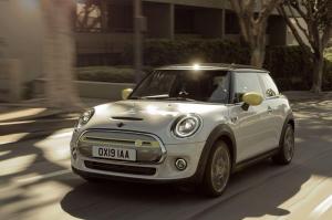 Mini Cooper SE 2019 года