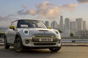 Mini Cooper SE 2019 года