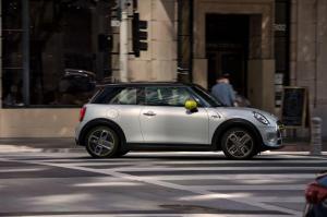Mini Cooper SE 2019 года