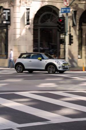Mini Cooper SE 2019 года