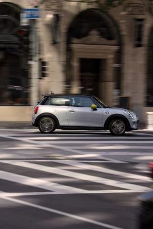 Mini Cooper SE 2019 года