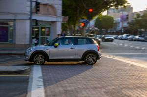 Mini Cooper SE 2019 года