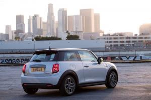 Mini Cooper SE 2019 года