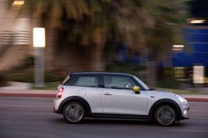 Mini Cooper SE 2019 года