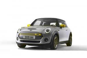 Mini Cooper SE 2019 года