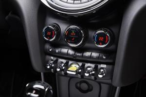 Mini Cooper SE 2019 года