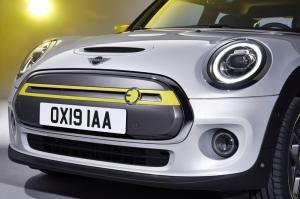 Mini Cooper SE 2019 года