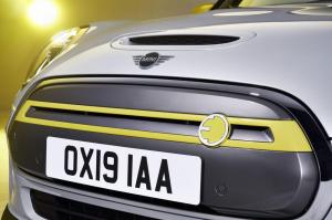 Mini Cooper SE 2019 года