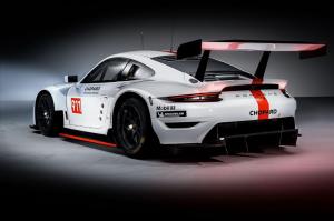 Porsche 911 RSR 2019 года
